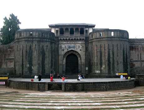 pune to Shirdi, Shanishingnapur best taxi cab service